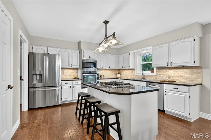 9 Clarkson Farm Drive, Chesterfield, MO 63017 — listing photo 42 of 91