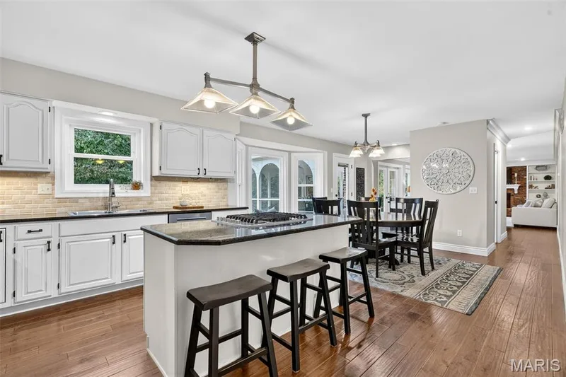 9 Clarkson Farm Drive, Chesterfield, MO 63017 — listing photo 47 of 91