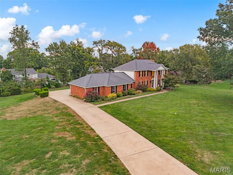 9 Clarkson Farm Drive, Chesterfield, MO 63017 — listing photo 86 of 91