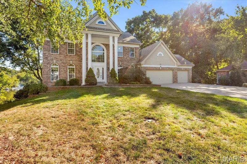 Front of Home — 16 Regatta Bay Court, Lake St. Louis, MO 63367