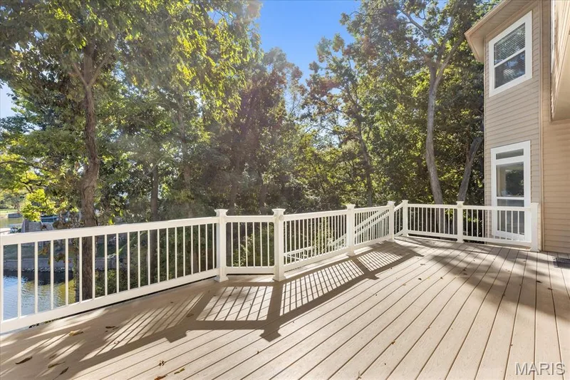Large composite deck 28'x12' for entertaining — 16 Regatta Bay Court, Lake St. Louis, MO 63367