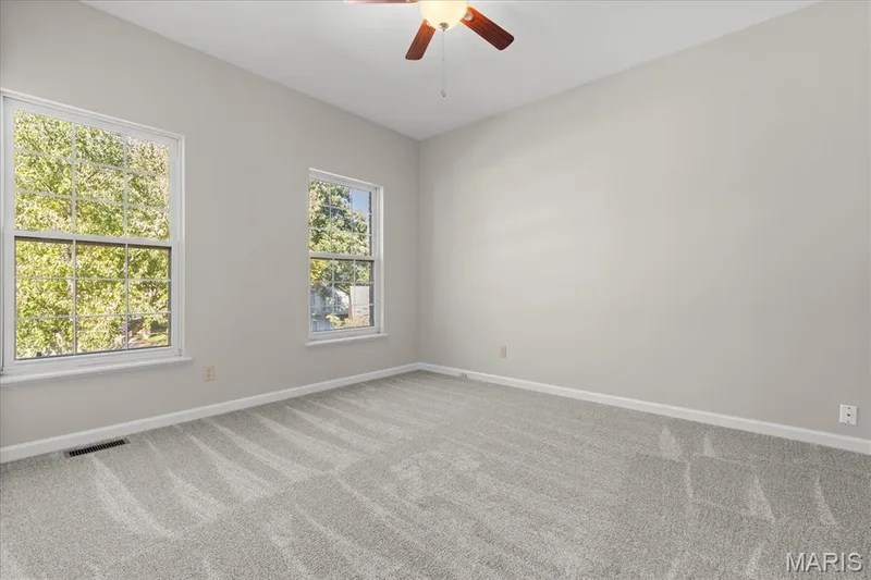 Bedroom #2 En Suite — 16 Regatta Bay Court, Lake St. Louis, MO 63367