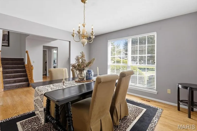 16948 Kingstowne Place Drive, Wildwood, MO 63011 — listing photo 7 of 50