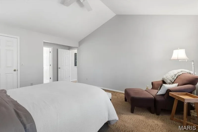 16948 Kingstowne Place Drive, Wildwood, MO 63011 — listing photo 27 of 50