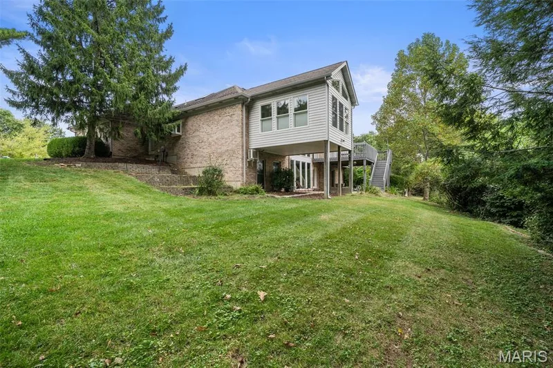 17026 Kimwood Court, Chesterfield, MO 63005 — listing photo 39 of 43
