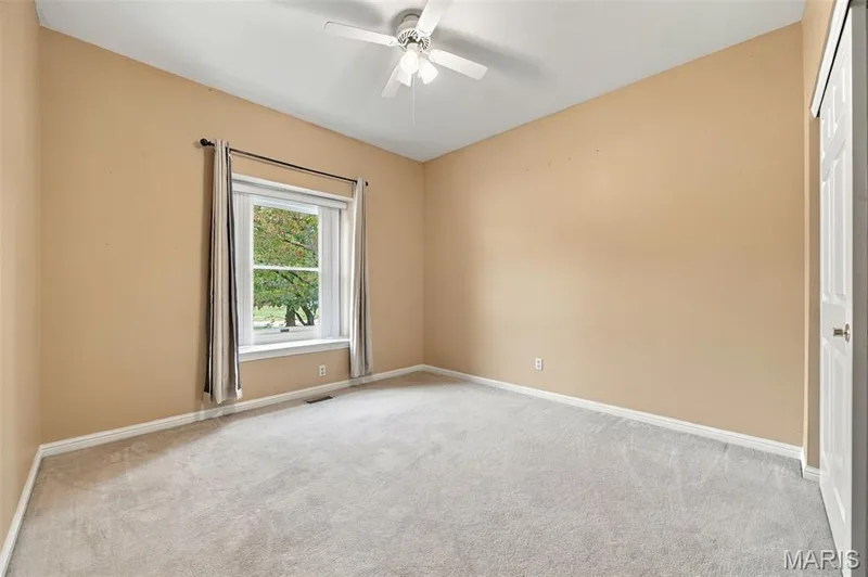 17026 Kimwood Court, Chesterfield, MO 63005 — listing photo 22 of 43