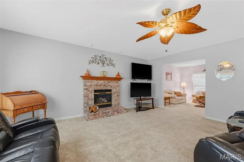 559 John Meyer Drive, St Charles, MO 63304 — listing photo 15 of 65