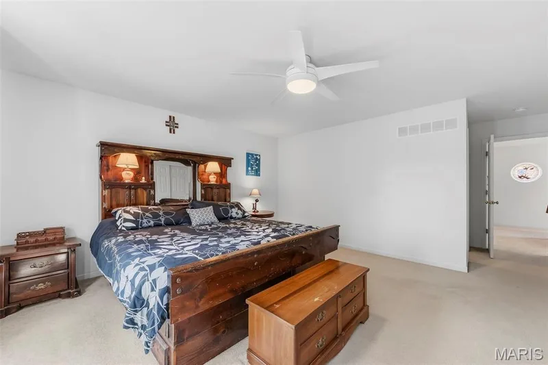 559 John Meyer Drive, St Charles, MO 63304 — listing photo 33 of 65