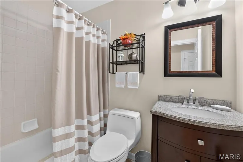 14904 Jockey Club Drive, Chesterfield, MO 63017 — listing photo 25 of 32