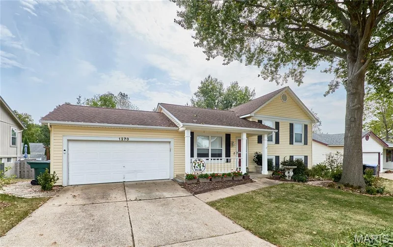 1270 Poseidon Court, St Peters, MO 63376 — listing photo 3 of 67