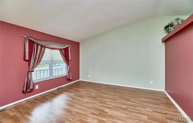 1270 Poseidon Court, St Peters, MO 63376 — listing photo 5 of 67