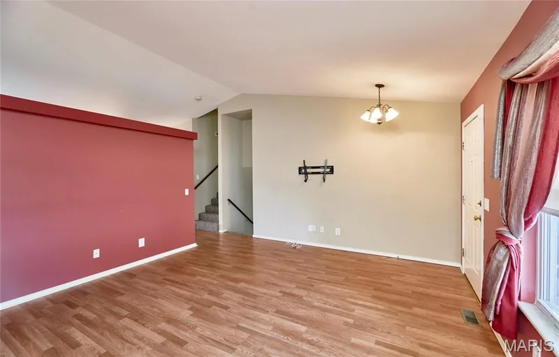 1270 Poseidon Court, St Peters, MO 63376 — listing photo 11 of 67
