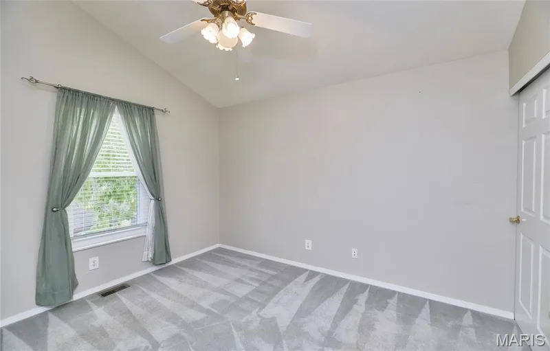 1270 Poseidon Court, St Peters, MO 63376 — listing photo 27 of 67