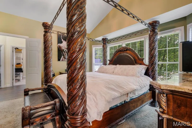 34 Saint Nicholas Court, St Charles, MO 63366 — listing photo 17 of 48