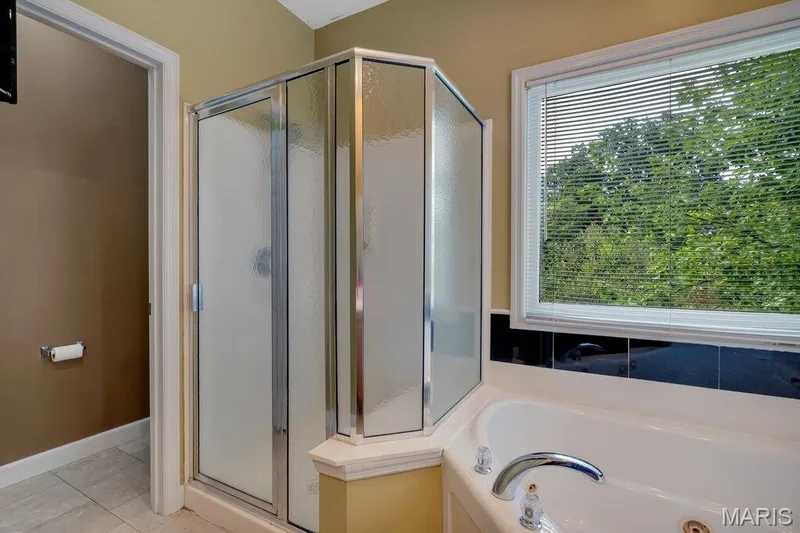 34 Saint Nicholas Court, St Charles, MO 63366 — listing photo 20 of 48