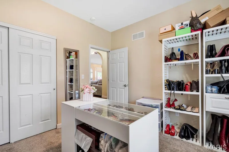 34 Saint Nicholas Court, St Charles, MO 63366 — listing photo 23 of 48