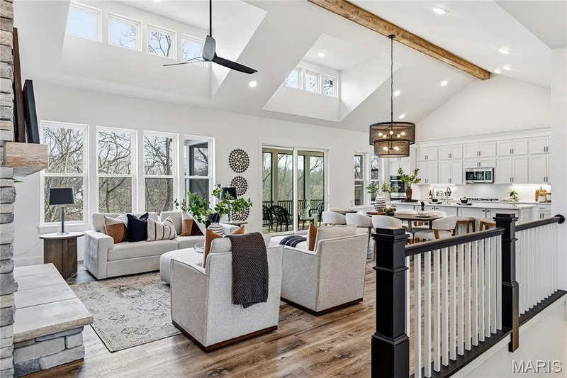 218 Ella Rose Lane, St Charles, MO 63304 — listing photo 7 of 57
