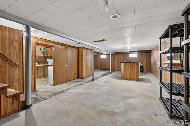 1008 N Duchesne Drive, St Charles, MO 63301 — listing photo 31 of 48