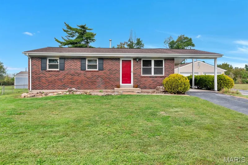 5 Oak Drive, St Peters, MO 63376 — listing photo 2 of 19