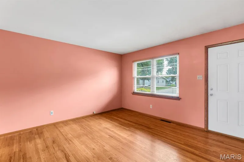 5 Oak Drive, St Peters, MO 63376 — listing photo 7 of 26