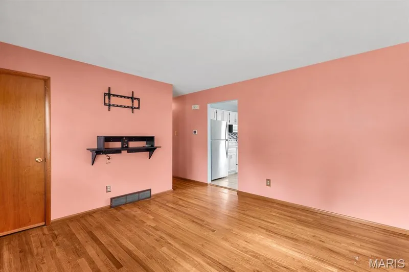 5 Oak Drive, St Peters, MO 63376 — listing photo 6 of 26