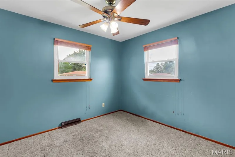 5 Oak Drive, St Peters, MO 63376 — listing photo 13 of 26