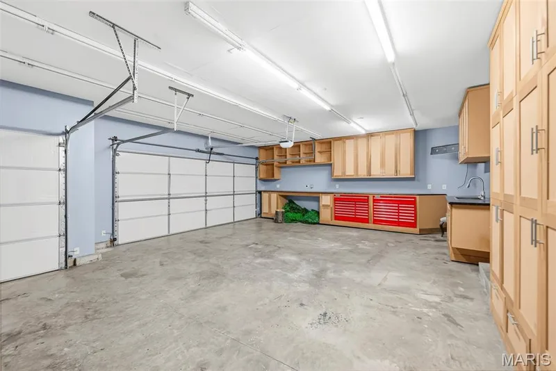 3 car garage — 242 Ashford Oaks Drive, Wentzville, MO 63385