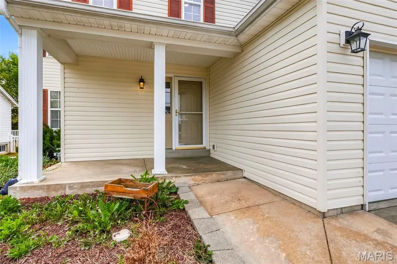 Front porch — 242 Ashford Oaks Drive, Wentzville, MO 63385