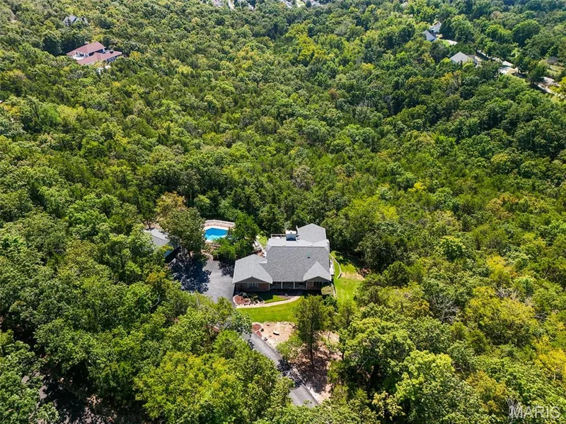2 Rockwood Forest Glen, Wildwood, MO 63025 — listing photo 4 of 53