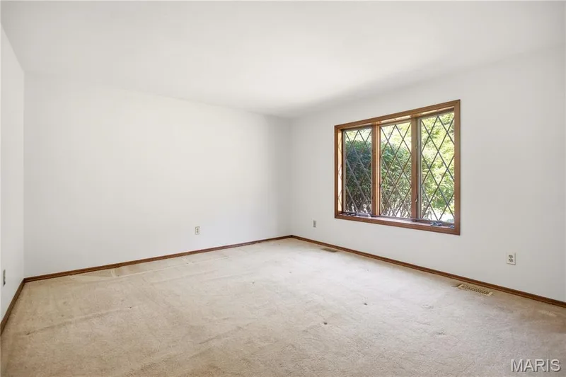Reverse of living room — 2 Rockwood Forest Glen, Wildwood, MO 63025