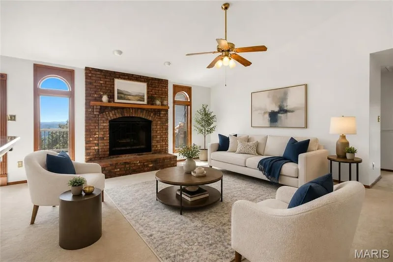 Virtually staged — 2 Rockwood Forest Glen, Wildwood, MO 63025