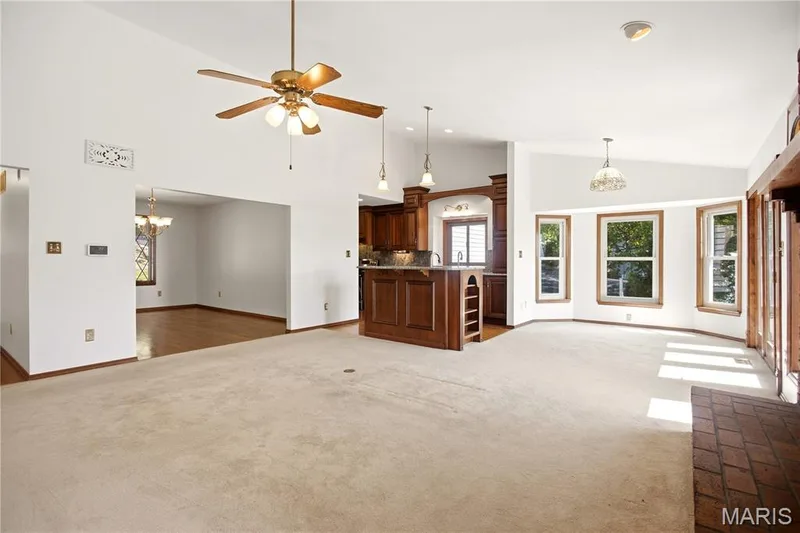 2 Rockwood Forest Glen, Wildwood, MO 63025 — listing photo 17 of 53