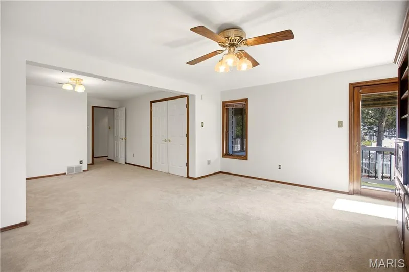 Lower level family room — 2 Rockwood Forest Glen, Wildwood, MO 63025