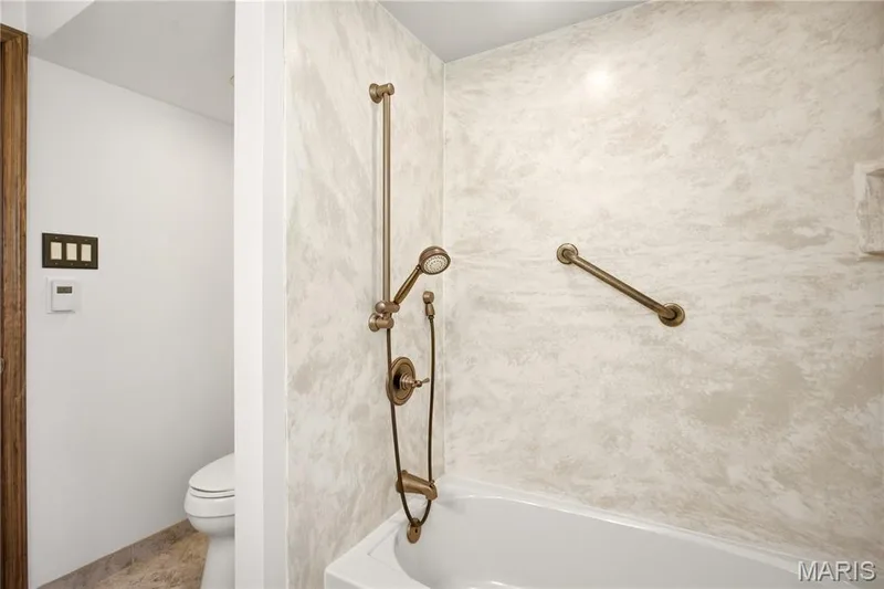Reverse of LL bathroom — 2 Rockwood Forest Glen, Wildwood, MO 63025