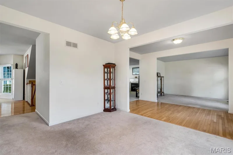 3552 Sutton Drive, St Charles, MO 63301 — listing photo 12 of 53