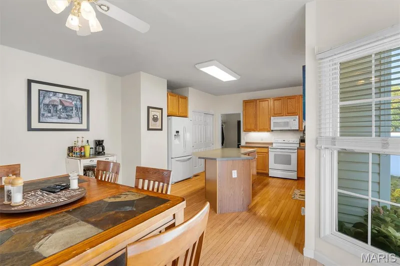 3552 Sutton Drive, St Charles, MO 63301 — listing photo 21 of 53