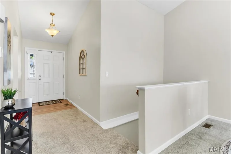 447 Angelique Place, St Charles, MO 63303 — listing photo 17 of 48