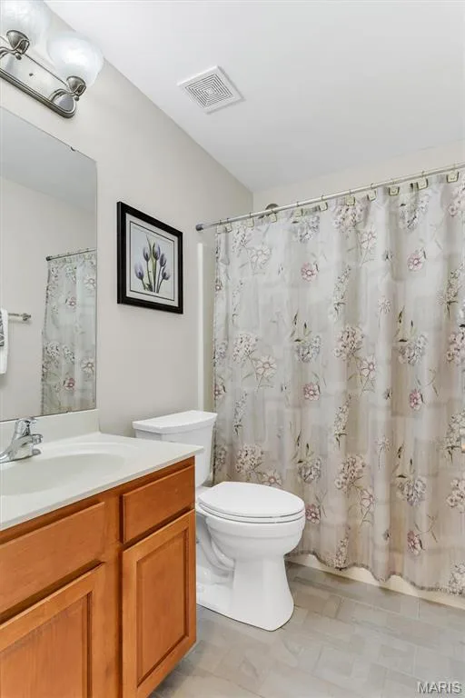 447 Angelique Place, St Charles, MO 63303 — listing photo 35 of 48