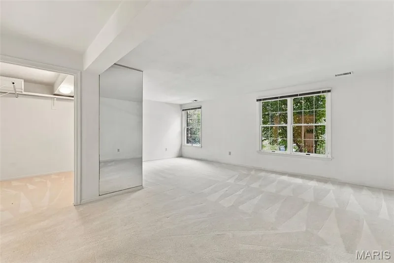 Bedroom 4 or 5? Spacious, Views of lake... — 14033 Baywood Villages Drive, Chesterfield, MO 63017