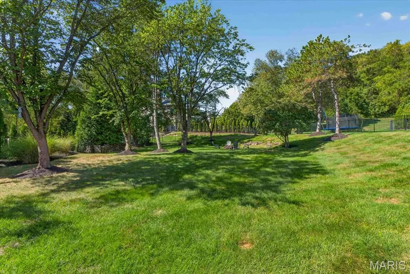 17915 White Robin Court, Chesterfield, MO 63005 — listing photo 67 of 72