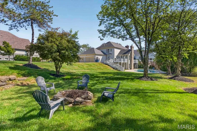 17915 White Robin Court, Chesterfield, MO 63005 — listing photo 68 of 72