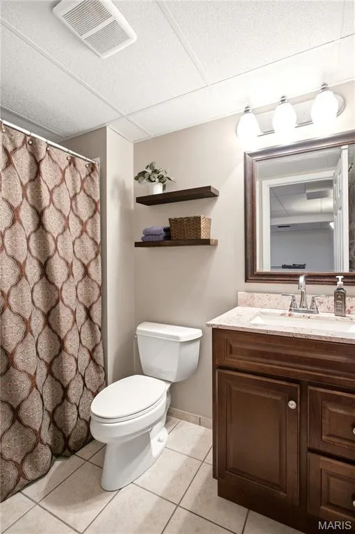 Lower level full bath — 733 Cedar Glen Drive, Weldon Spring, MO 63304