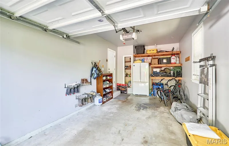 1127 Caulks Hill Road, St Charles, MO 63304 — listing photo 25 of 28