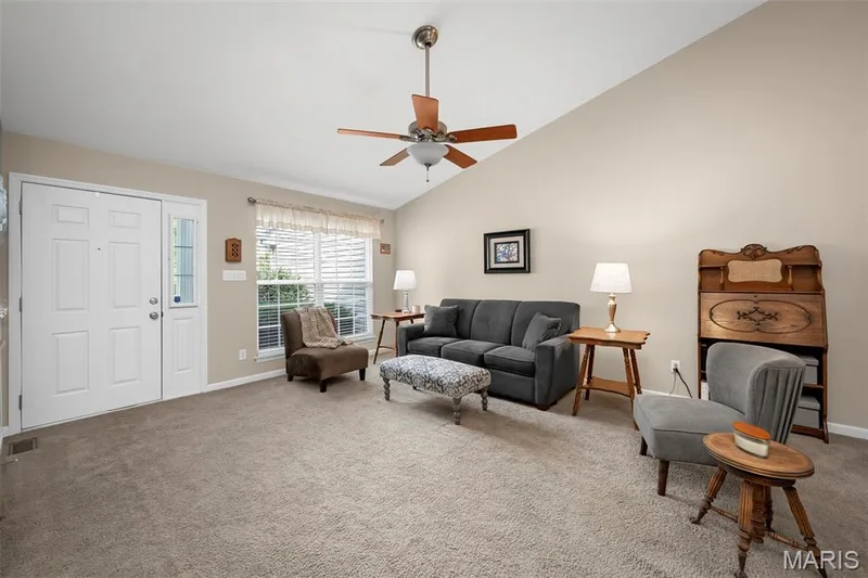 17 Belmonte Court, Lake St. Louis, MO 63368 — listing photo 5 of 42