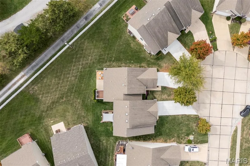 17 Belmonte Court, Lake St. Louis, MO 63368 — listing photo 39 of 42