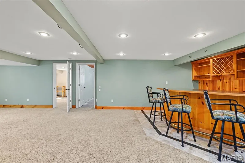 4 Wolf Trail Court, Defiance, MO 63341 — listing photo 25 of 43