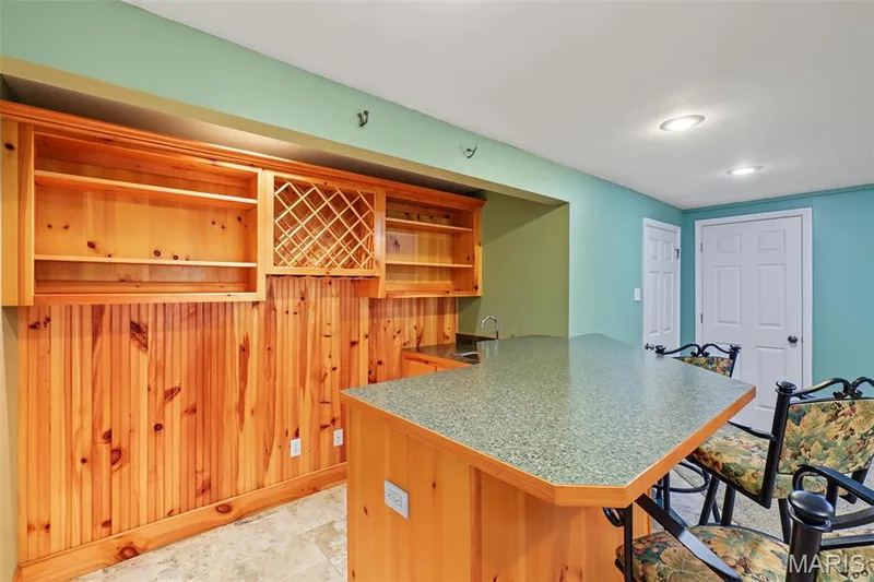 4 Wolf Trail Court, Defiance, MO 63341 — listing photo 28 of 43
