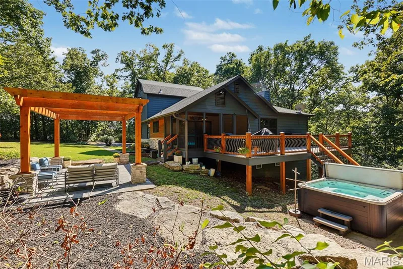 4 Wolf Trail Court, Defiance, MO 63341 — listing photo 40 of 43