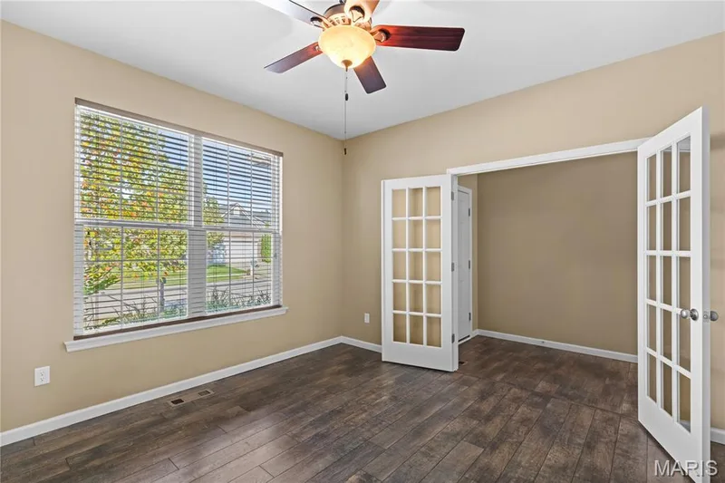 664 Wilmer Meadow Drive, Wentzville, MO 63385 — listing photo 5 of 34