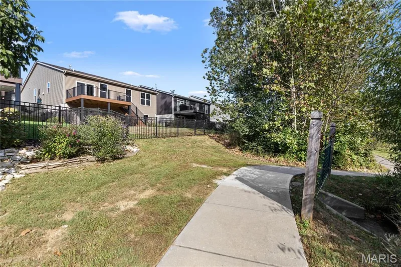 664 Wilmer Meadow Drive, Wentzville, MO 63385 — listing photo 27 of 34